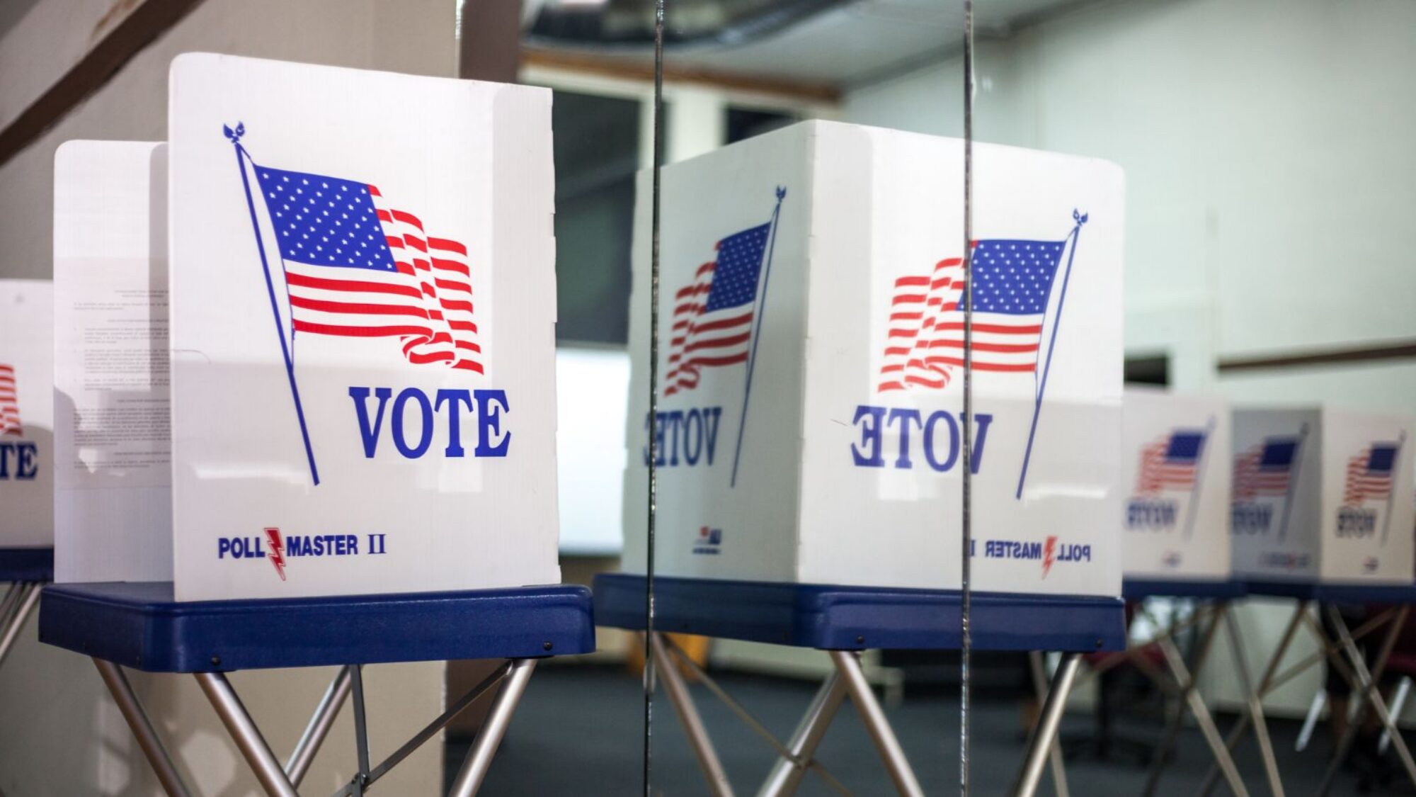 A voter privacy screen