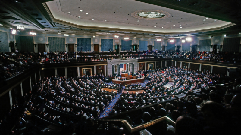 George HW Bush delivering the State of the Union in 1990